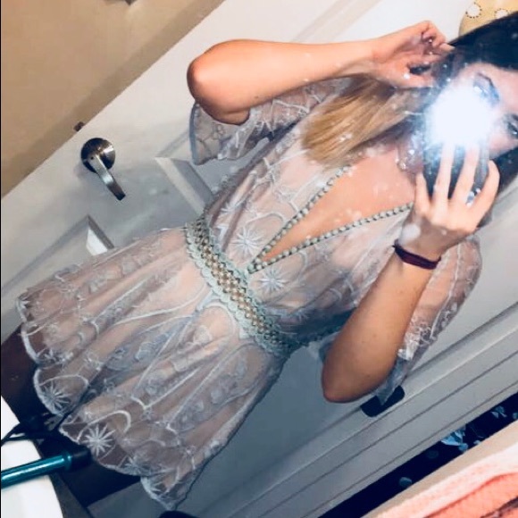 LACE ROMPER - Picture 2 of 5